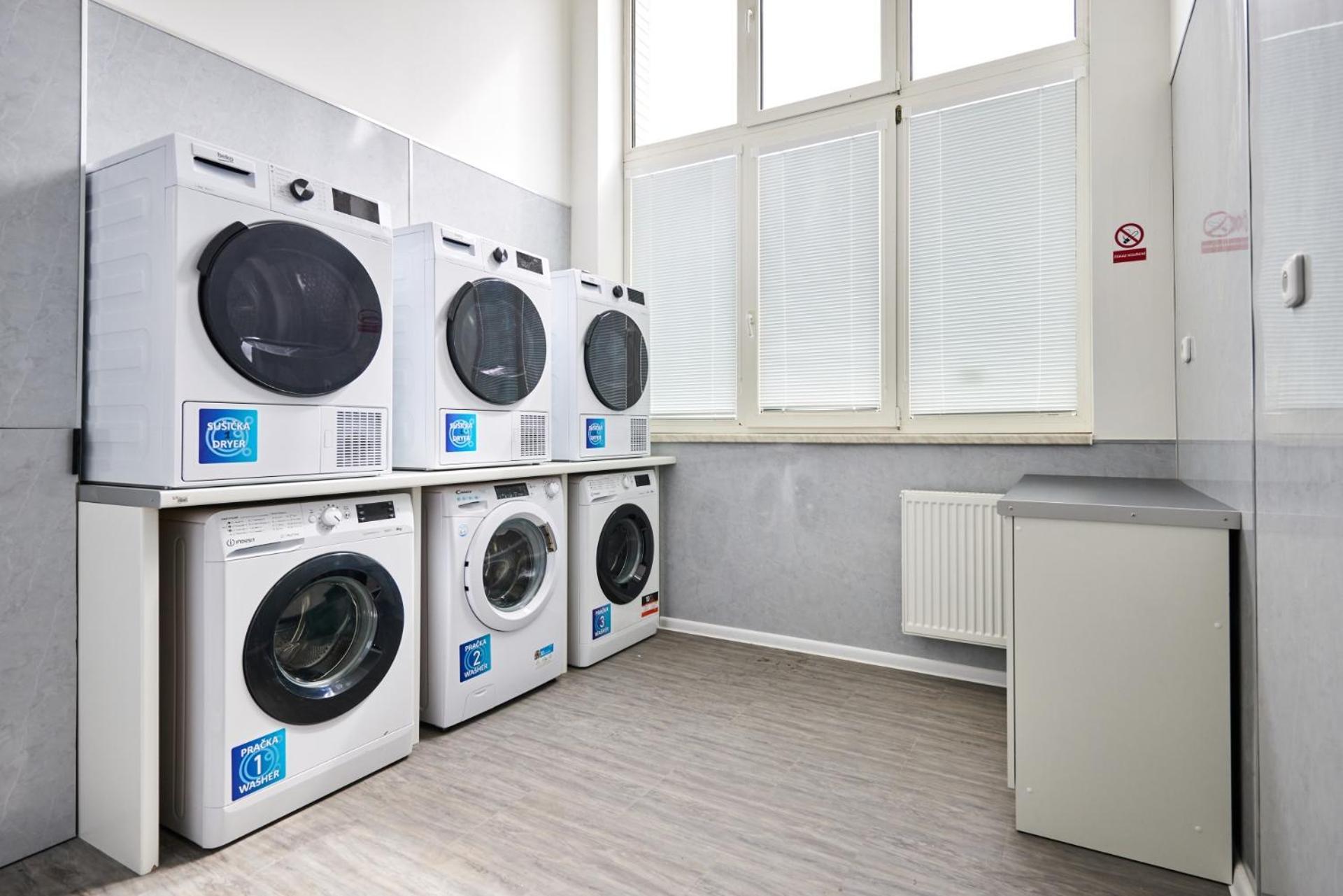 Block 96 Apartments Zlin Luaran gambar